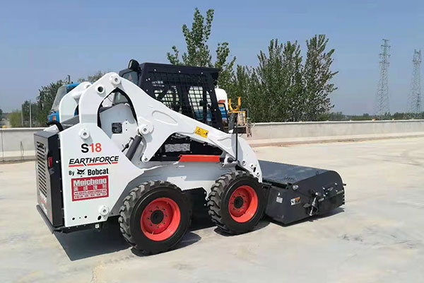 水穩(wěn)攪拌站如何進(jìn)行良好保養(yǎng)及小心使用？